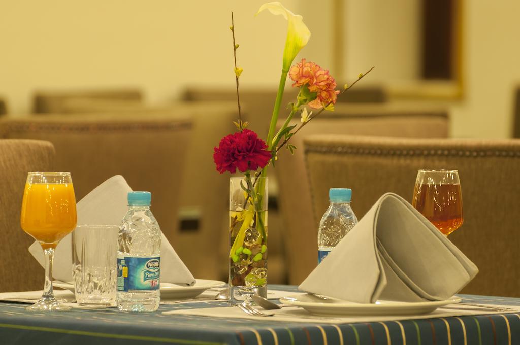 Platinum Abraj Al Ehsan Hotel Mecca Bagian luar foto
