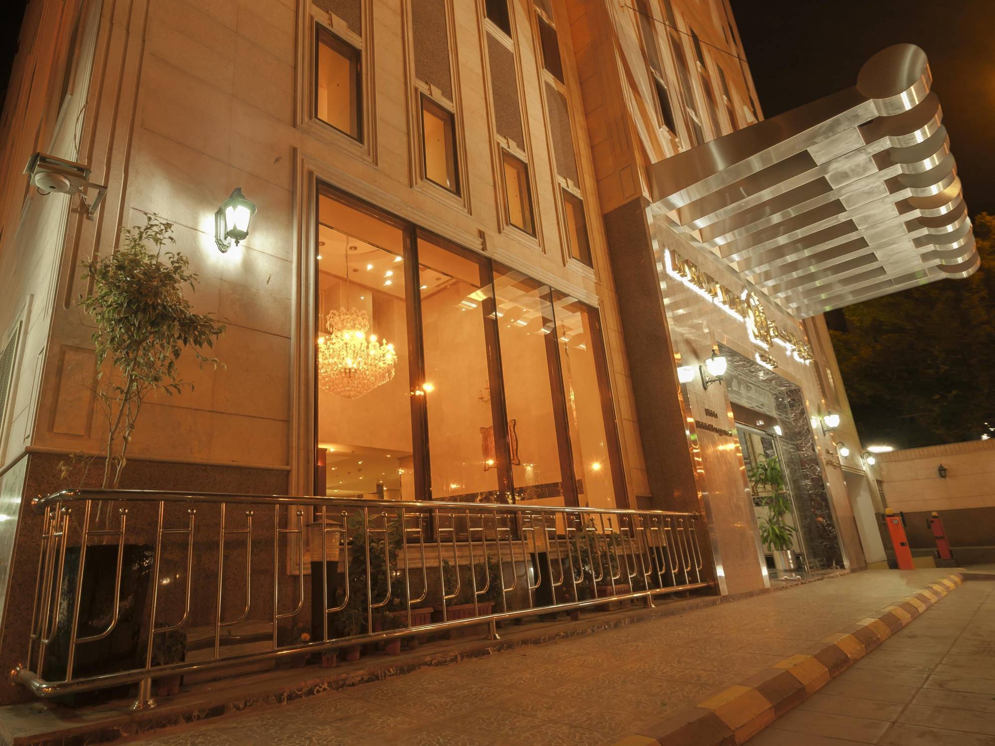 Platinum Abraj Al Ehsan Hotel Mecca Bagian luar foto