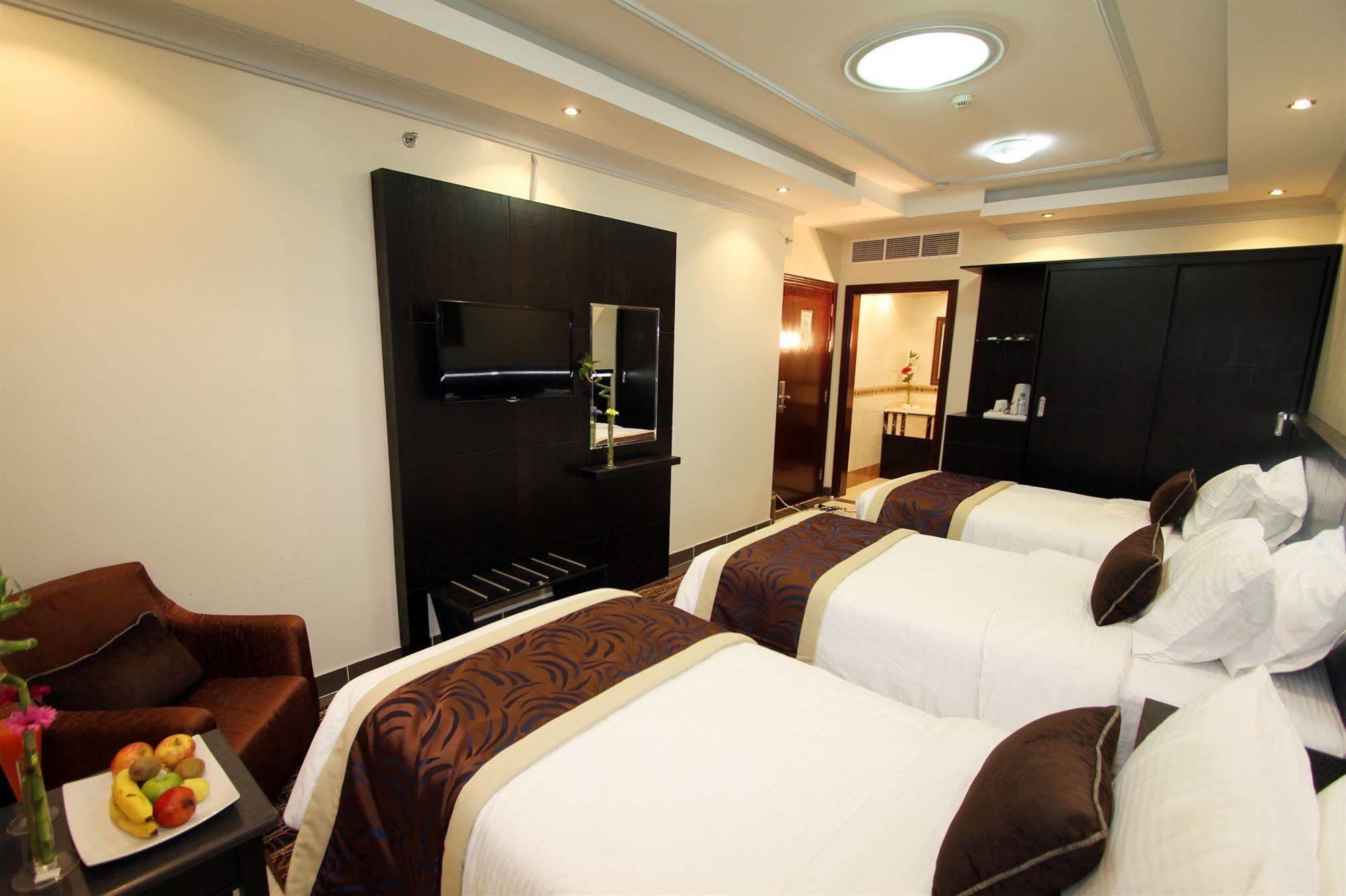 Platinum Abraj Al Ehsan Hotel Mecca Bagian luar foto