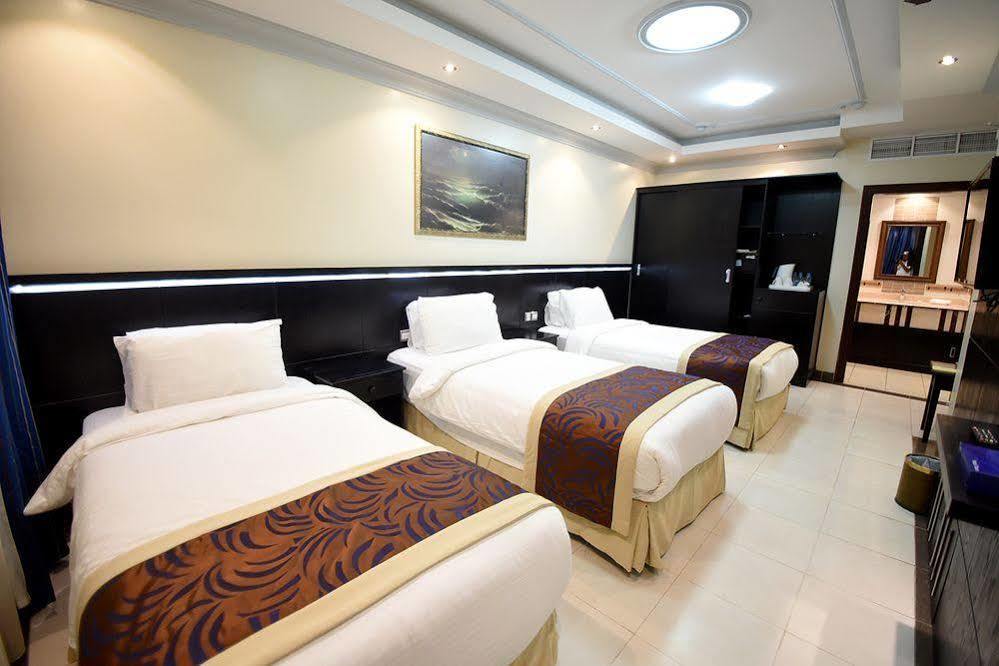 Platinum Abraj Al Ehsan Hotel Mecca Bagian luar foto