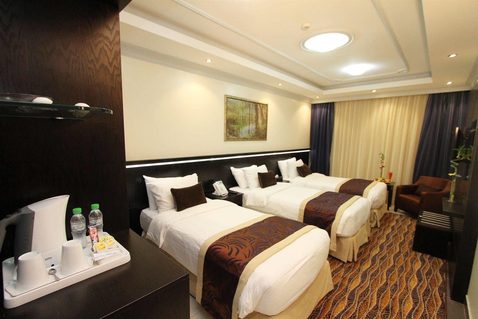 Platinum Abraj Al Ehsan Hotel Mecca Bagian luar foto