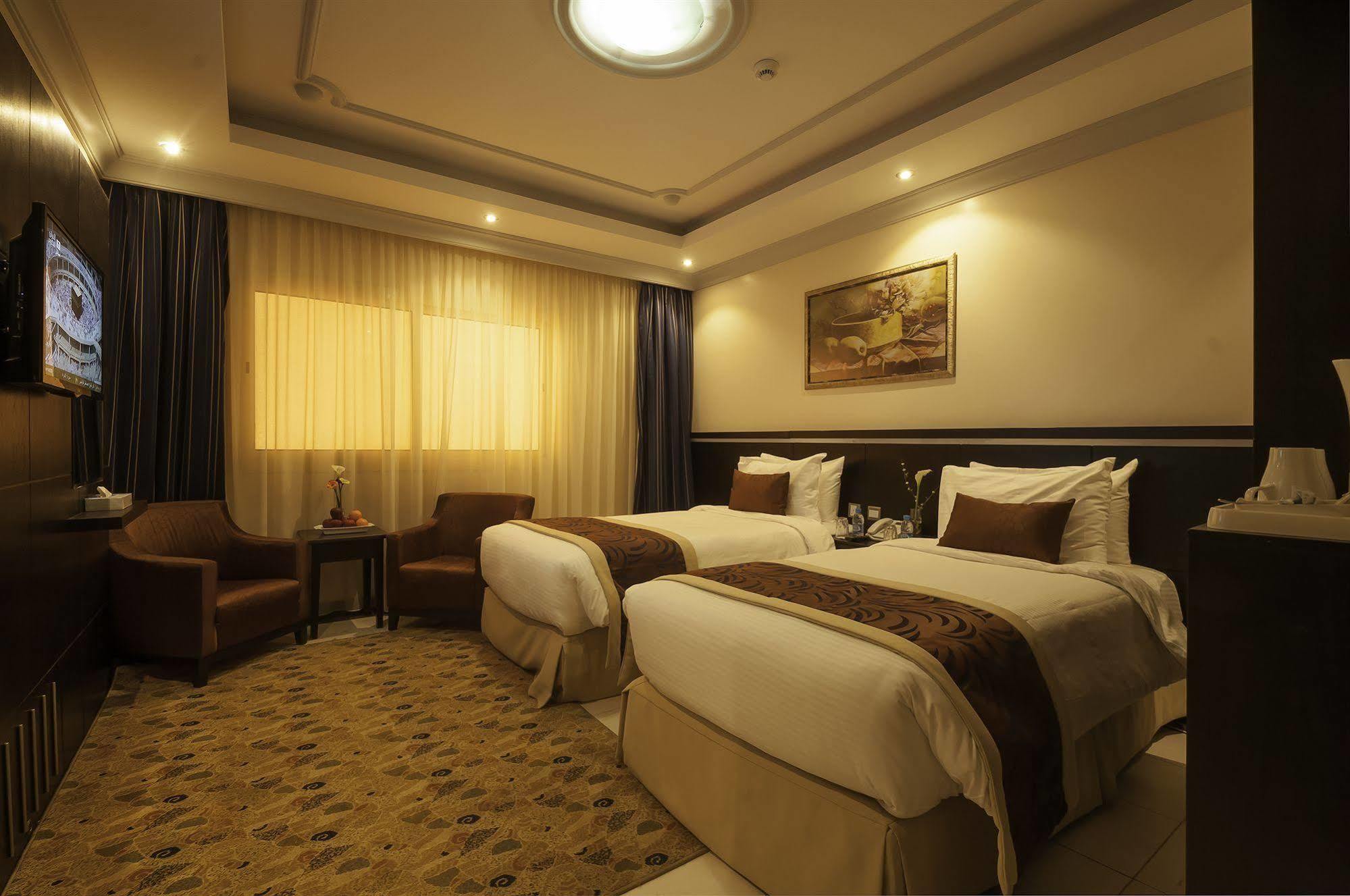 Platinum Abraj Al Ehsan Hotel Mecca Bagian luar foto